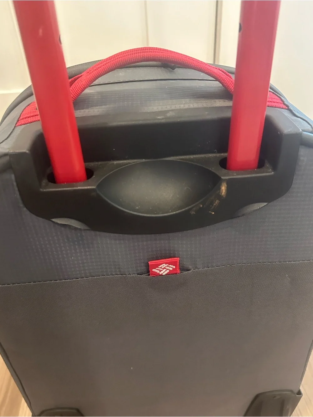 Columbia spacious rolling